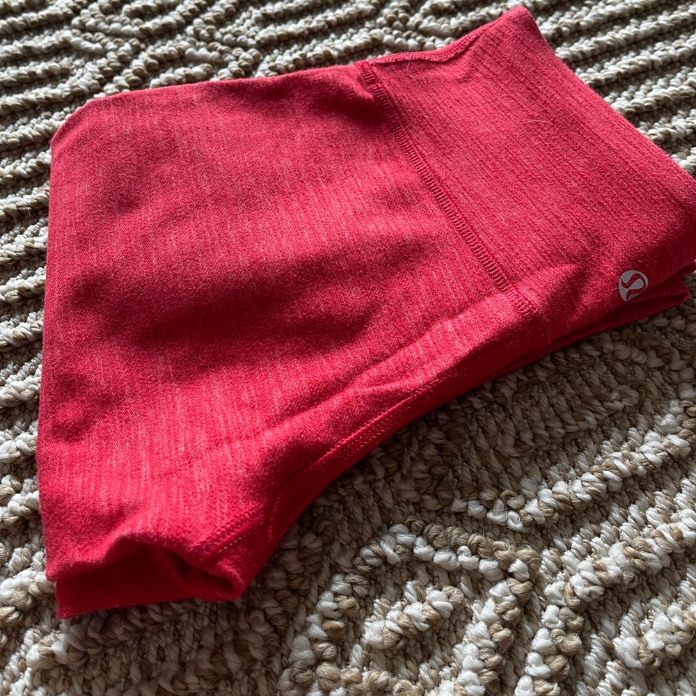 Red Lululemon leggings size 0
